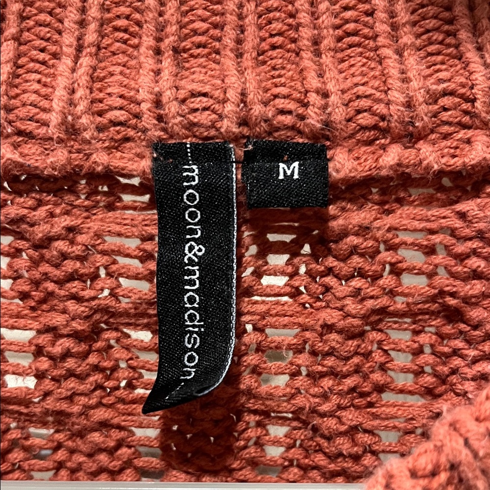 moon & madison Textured Knit Sweater - Rust - Picture 2 of 2